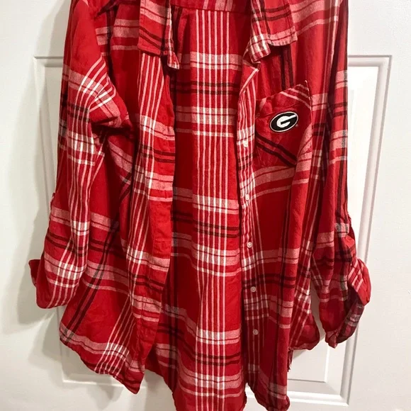 Red Plaid Women's Tunic Top - Picture 1 of 4
